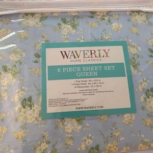 NEW Blue Floral Queen Bedsheet Set Waverly
